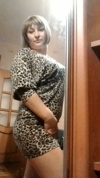  ,   Lydka, 37 ,   