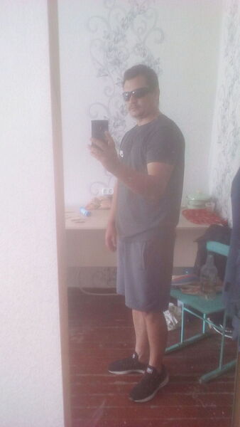  ,   Igor, 36 ,   ,   