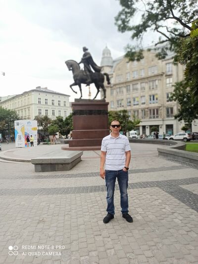  ,   Seryoga, 23 ,   ,   