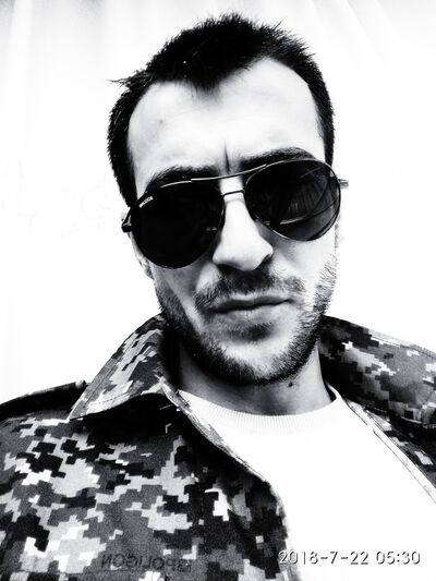  ,   Ruslan, 35 ,   ,   , c 