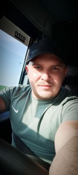  ,   Alexander, 29 ,  