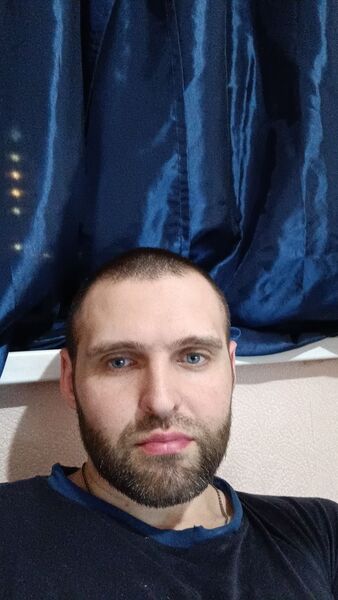  ,   Nikitos, 31 ,  