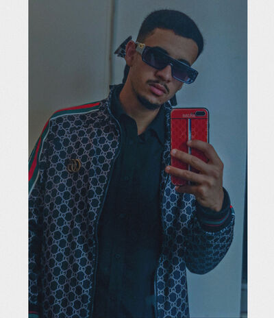  ,   Moatsom, 25 ,   ,   