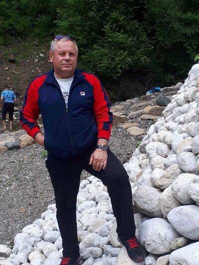 ,   Aleks, 61 ,   ,   , c 