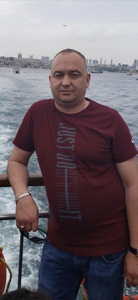  Utopia,   Serdar, 45 ,   ,   