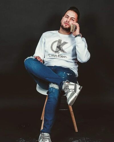  Algiers,   Oussama, 27 ,   ,   , c 