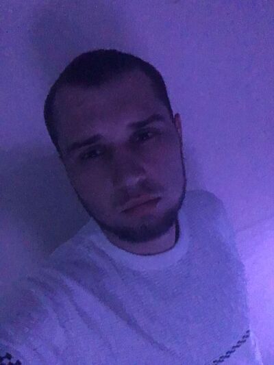  ,   Anton, 24 ,   ,   