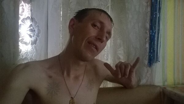  -,   Artyom, 35 ,   ,   , c 