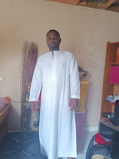  -,    , 33 ,   ,   , c 