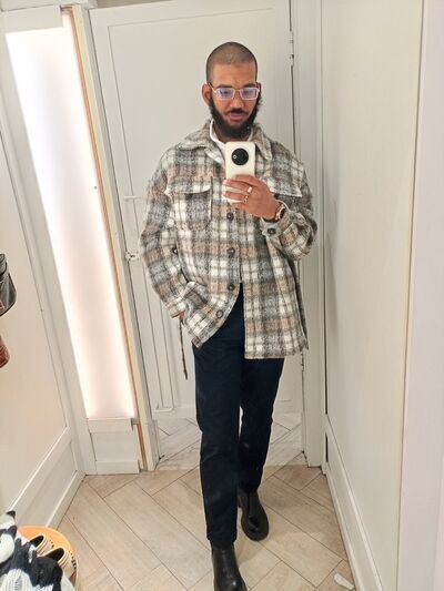  ,   Raymond, 30 ,   ,   