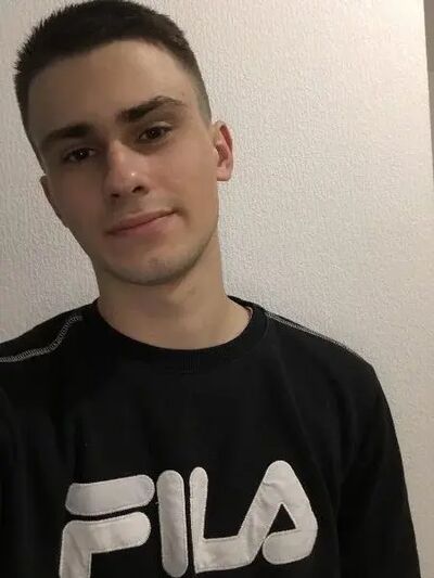  ,   Alex, 25 ,   ,   