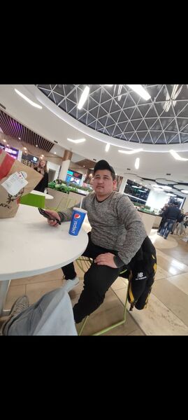  ,   Zafar, 32 ,   ,   