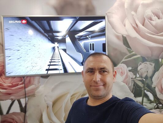  ,   Leonid, 43 ,   ,   , c , 