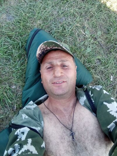  --,   Bek, 49 ,   ,   , c , 
