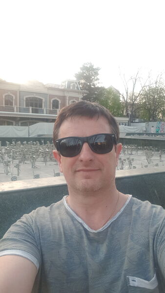 ,   Serge, 40 ,   ,   , c 