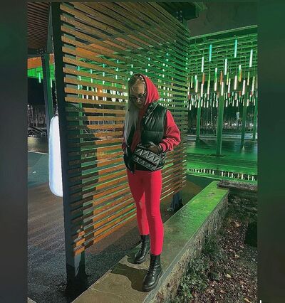  ,   Anna, 29 ,   ,   