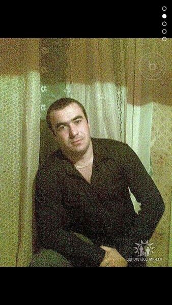  ,   Alberto, 40 ,   ,   , c 