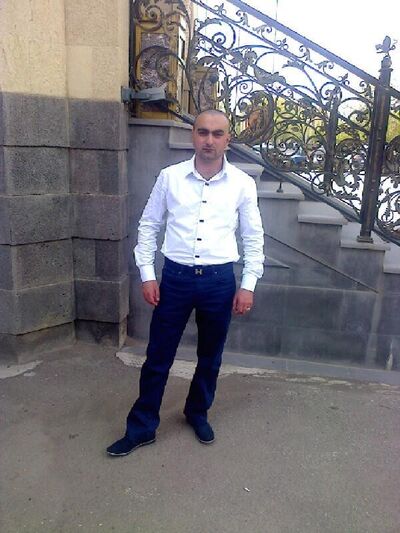  ,   Armen, 36 ,   ,   , c 