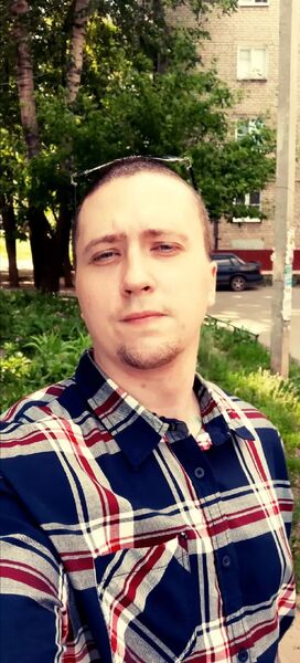  ,   Yury, 32 ,   ,   