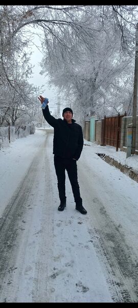  ,   Ruslan, 35 ,   ,   , c 