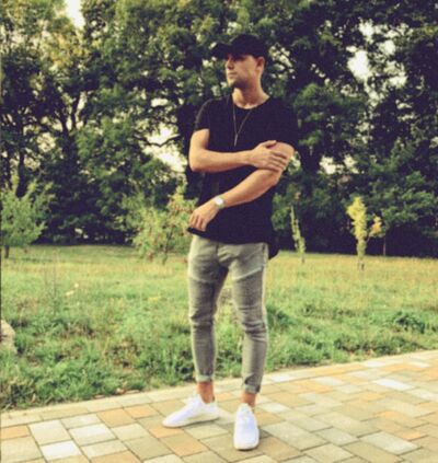  -,   Sergei, 32 ,   ,   