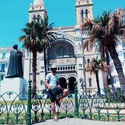  ,   Azzouz, 37 ,   ,   , c 