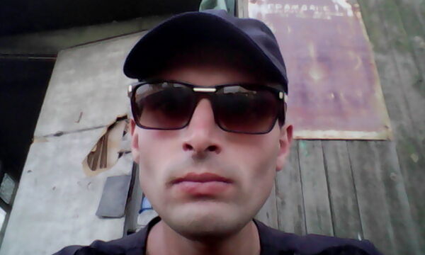  ,   ARTYOM, 32 ,     , c , 
