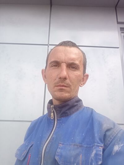  ,   Yury, 34 ,   ,   