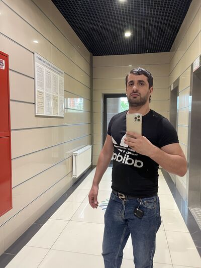  New York City,   Samid, 32 ,   ,   