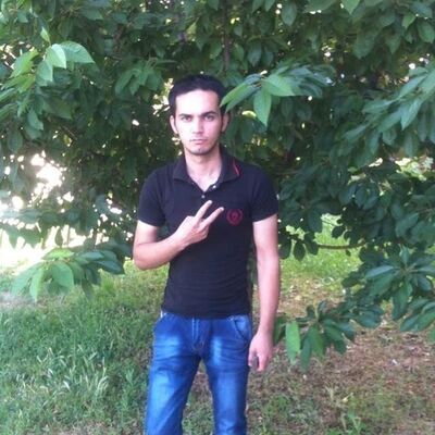  ,   Mister X, 33 ,   