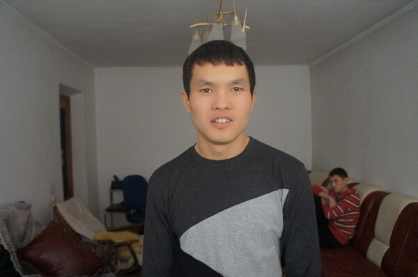 ,   DAuren, 40 ,   ,   , c 
