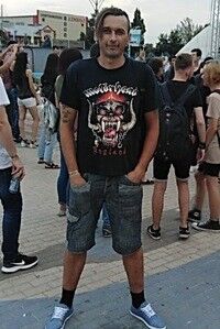  --,   , 43 ,   