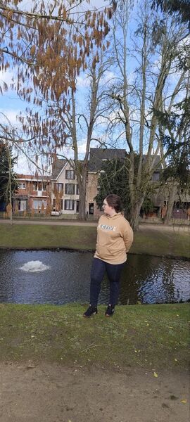  Sint-Truiden,   , 27 ,   c , 