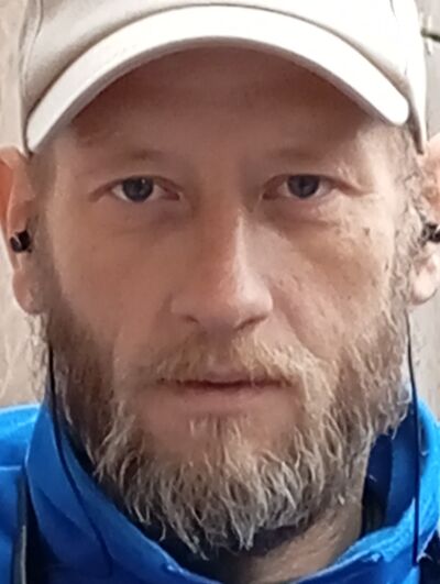  ,   Denis, 42 ,   ,   , c , 