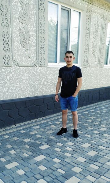  ,   Anatol, 25 ,   ,   , c 