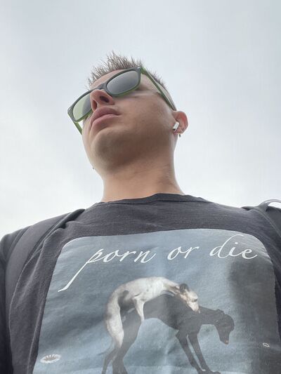  ,   Anton, 34 ,   ,   , 