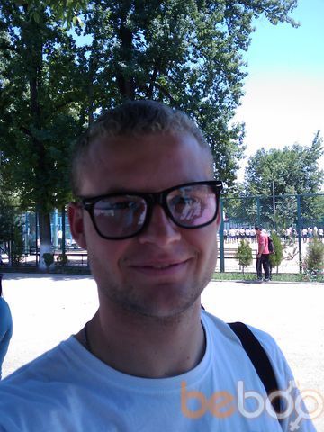  ,   Alex, 35 ,   