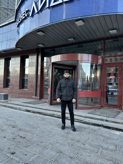  -,   Ali, 22 ,     , c 