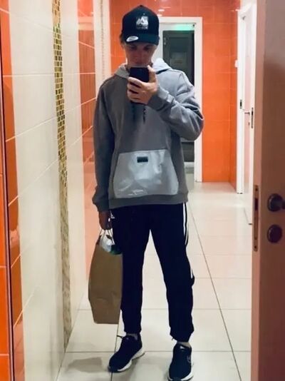  -,   Valera, 25 ,  