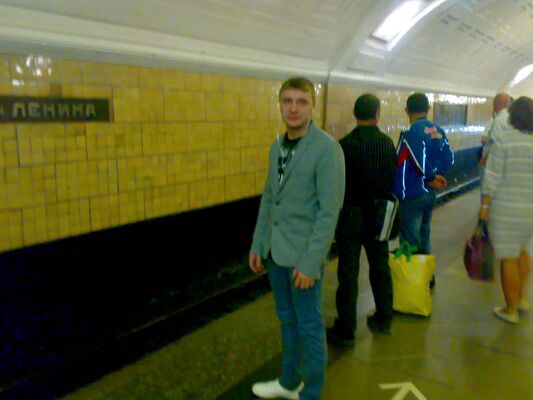  ,   Ivan, 37 ,     , c 