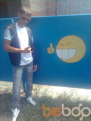  ,   Tim, 33 ,   