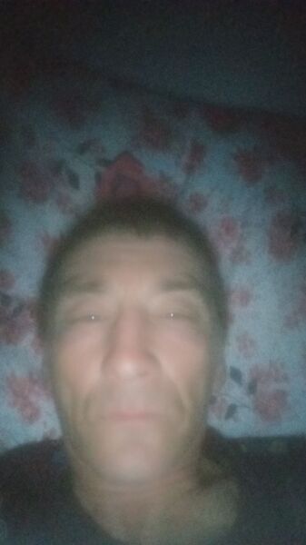  ,   Alek, 52 ,   ,   