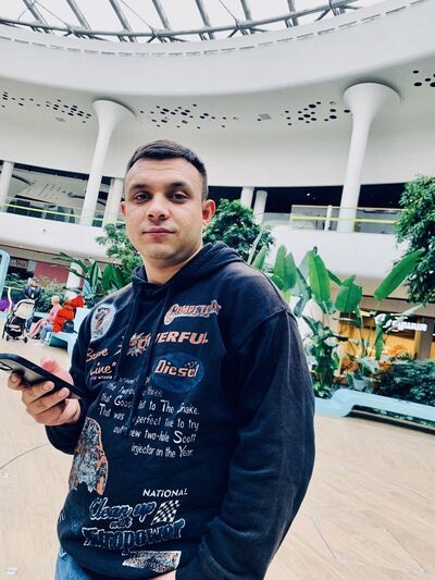  ,   Serhii, 29 ,   ,   , c , 