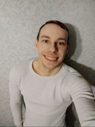  Frankfurt am Main,   , 32 ,   ,   