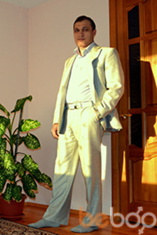  ,   Den, 47 ,   