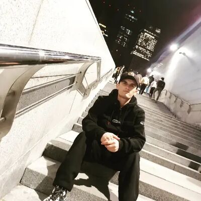  ,   Mustafo, 25 ,   ,   