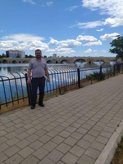  ,   Daniel, 34 ,   , 