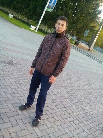  33652841  , 28 ,    