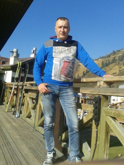  ,   Mastak, 45 ,  
