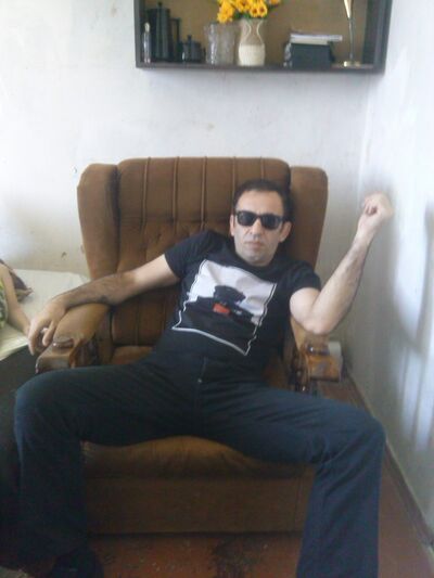  ,   Giogio, 42 ,   ,   , c 